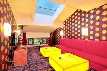 Gucheng  Luanchuan Re-Channel Ferry Lake Hotel المظهر الخارجي الصورة